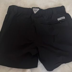 Columbia fishing shorts